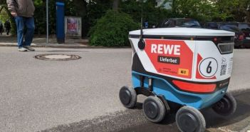 Autonome "Warenkörbe" in Hamburg-Elmsbüttel: REWE revolutioniert die letzte (Foto: REWE)